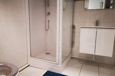 Charmant Studio Meuble 30 Min Paris, 5 Min Evry, Proche Aeroport Orly Ris-Orangis المظهر الخارجي الصورة
